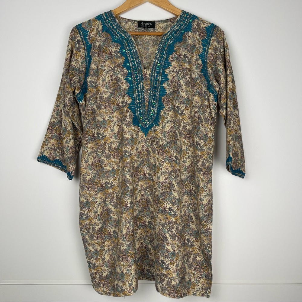 Embellished Tunic Top with Cream and Brown Accents